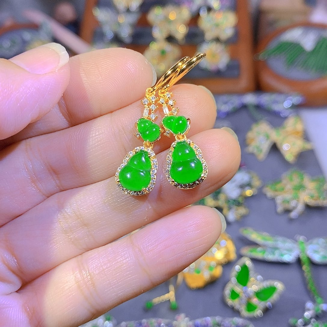 颈饰银S925镶嵌翡翠