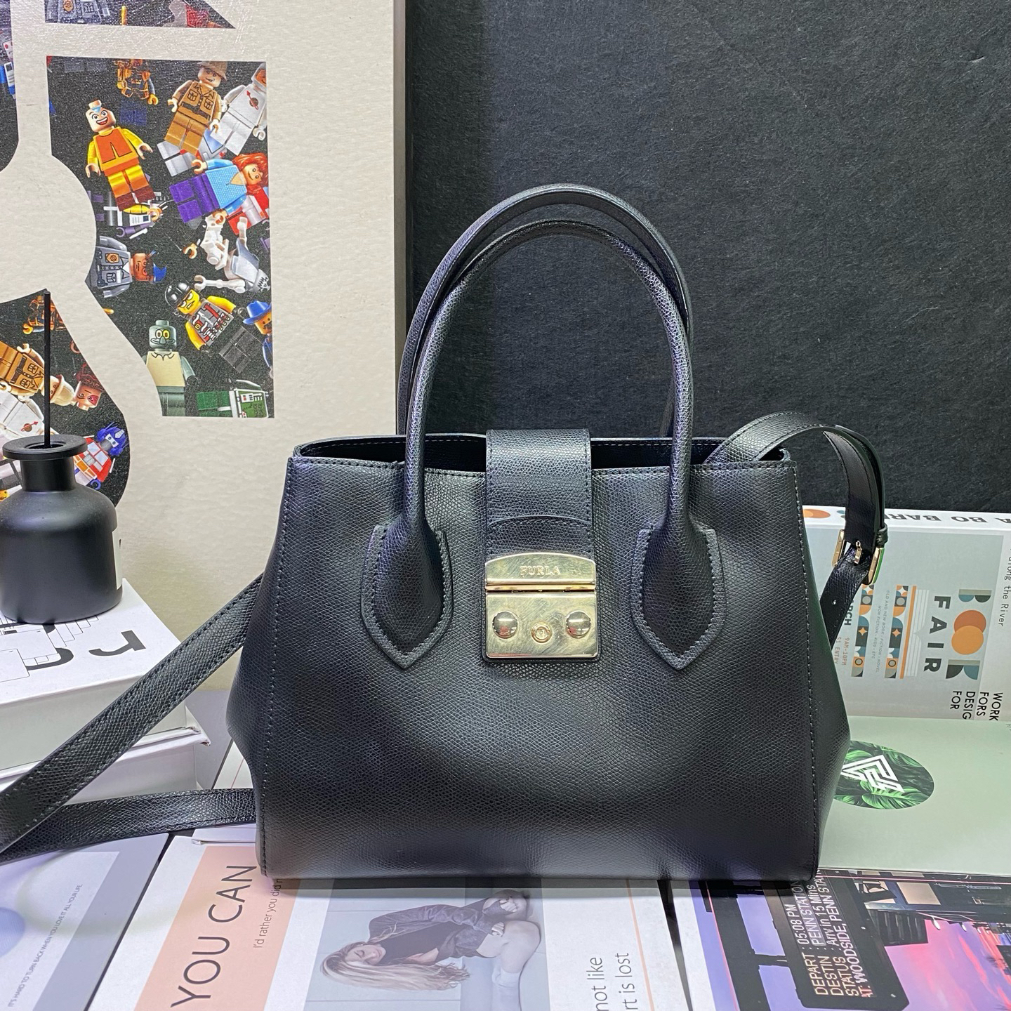 95新 FURLA/芙拉 23407斜挎包26*20