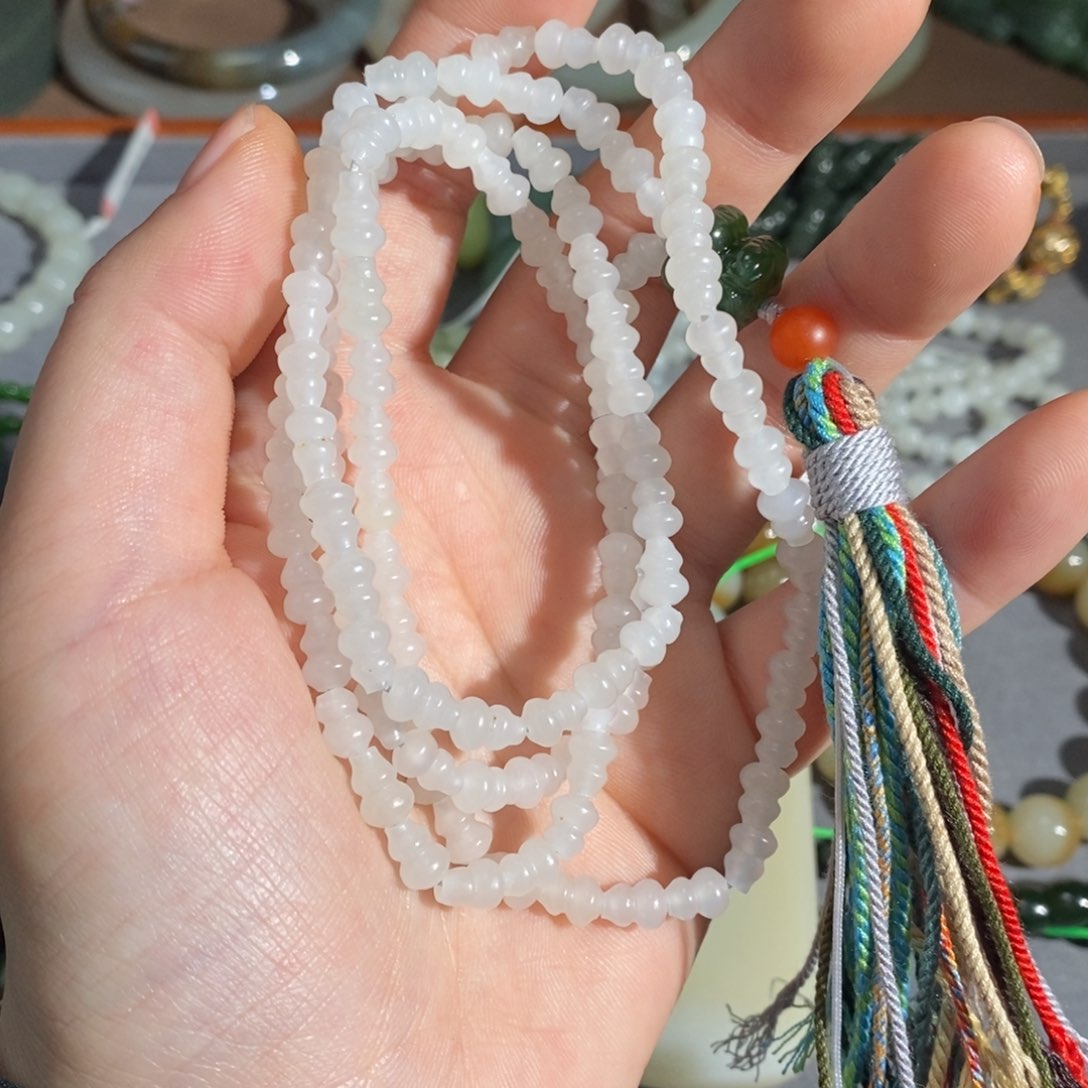 和田玉手串未镶嵌