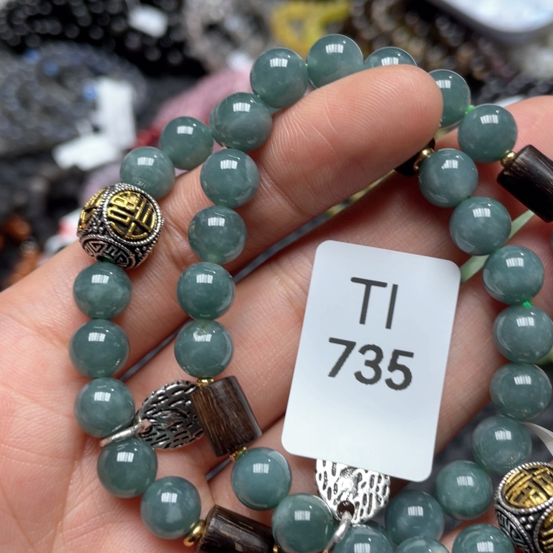 水晶多样性发一只未镶嵌