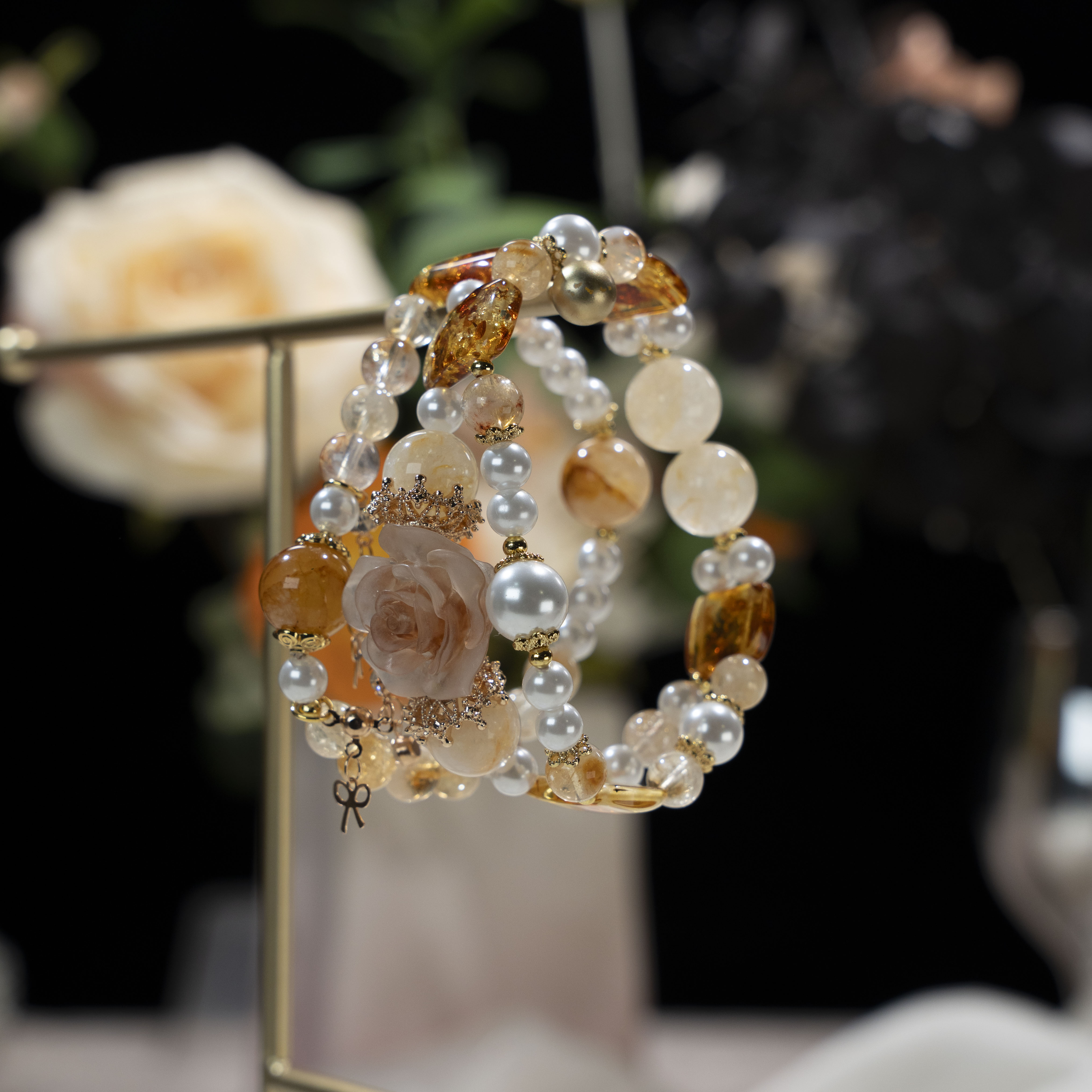 【一花一世界】天然花珀手牌黄胶花水晶手串多样性发货 发其一F1021