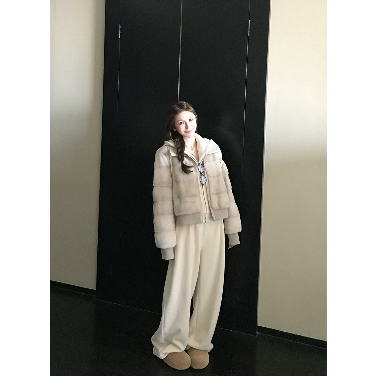 "英伦貂"高奢芬兰SAGA进口横排方领天鹅绒整貂 短款水貂皮草外套