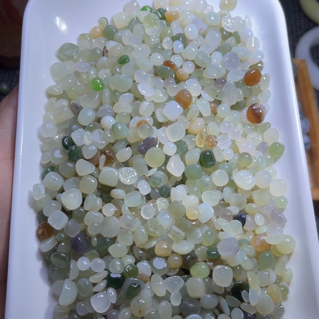 未镶嵌和田玉珠宝半成品异形和田玉