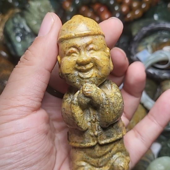 蛇纹石玉未镶嵌挂件