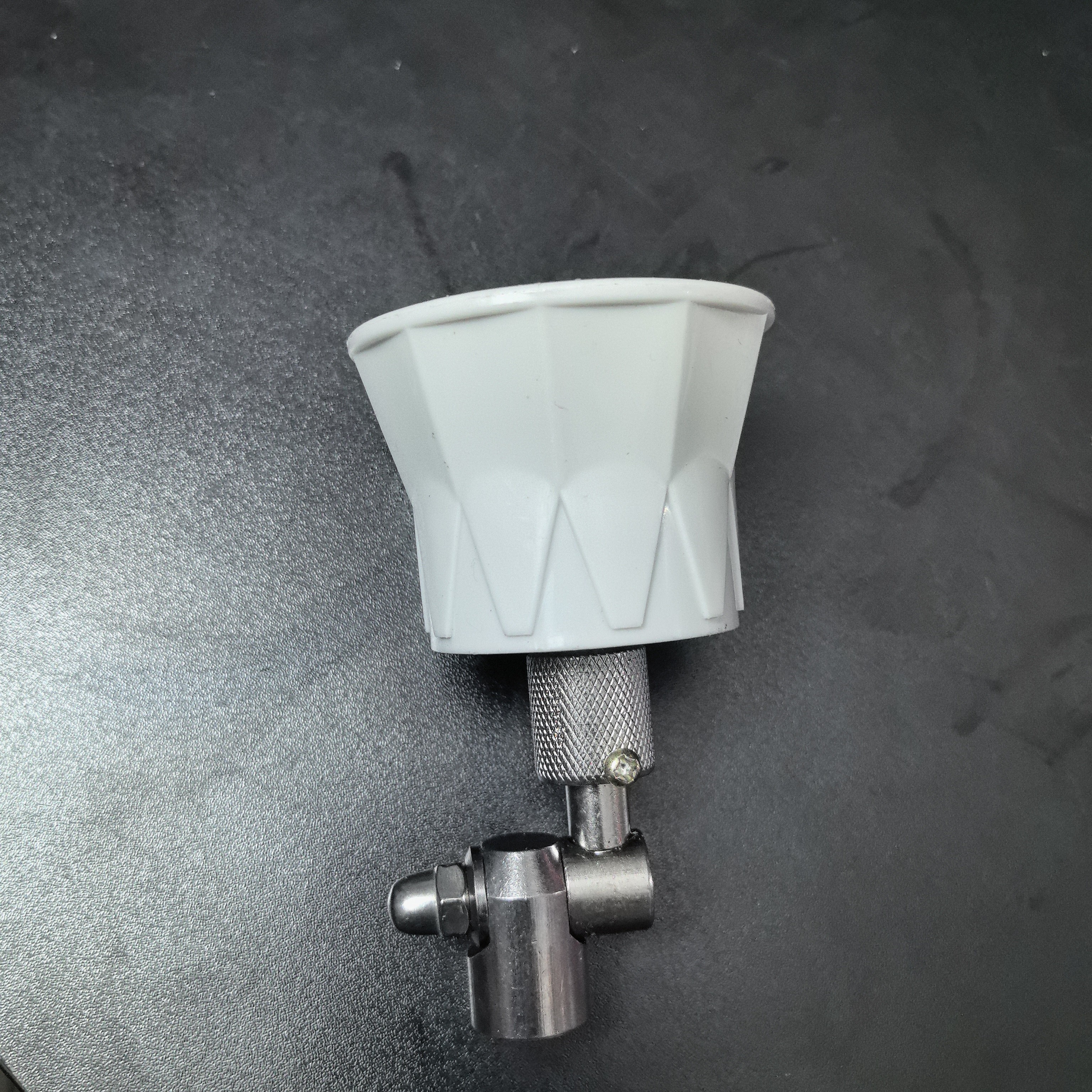 高压打药机喷头：万向调节超雾化喷头：陶瓷孔