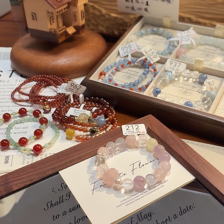 水晶未镶嵌手串212卡10