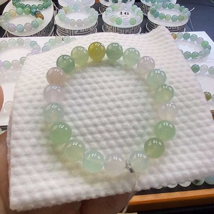 定制翡翠未镶嵌翡翠卡10