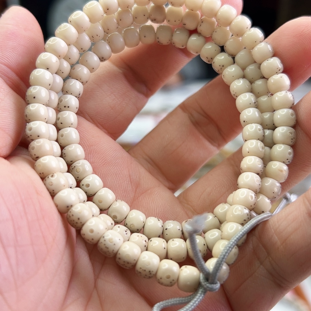 手串星月菩提6*5全玉化骨瓷白 小冰糖