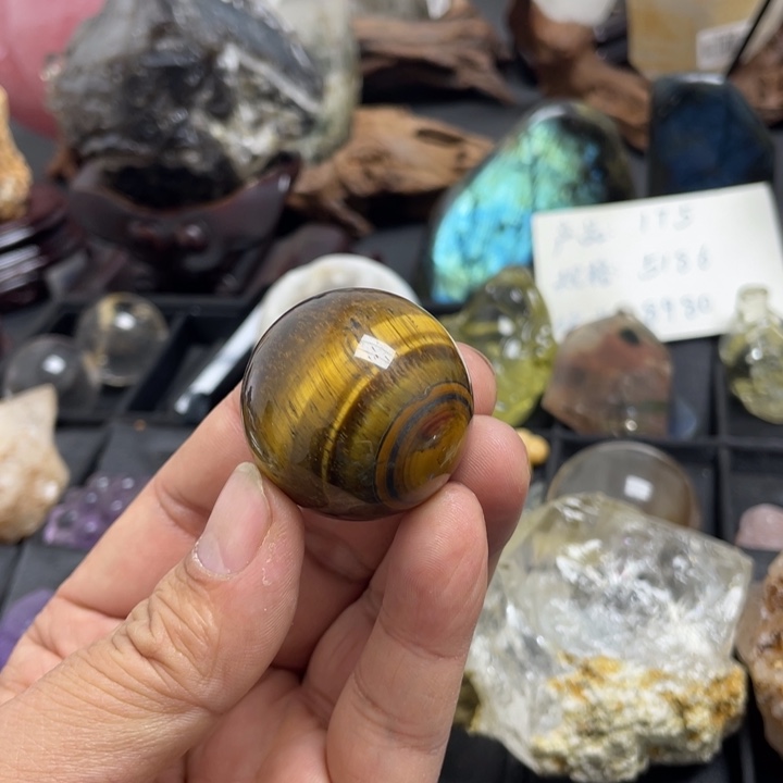 水晶水晶摆件未镶嵌