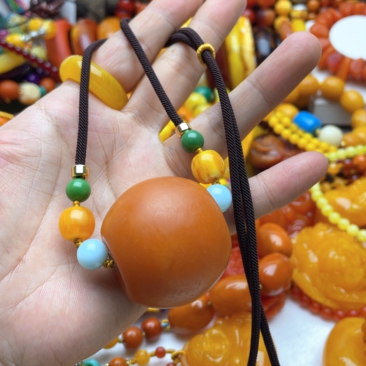 树脂制品姣*116号锁骨链