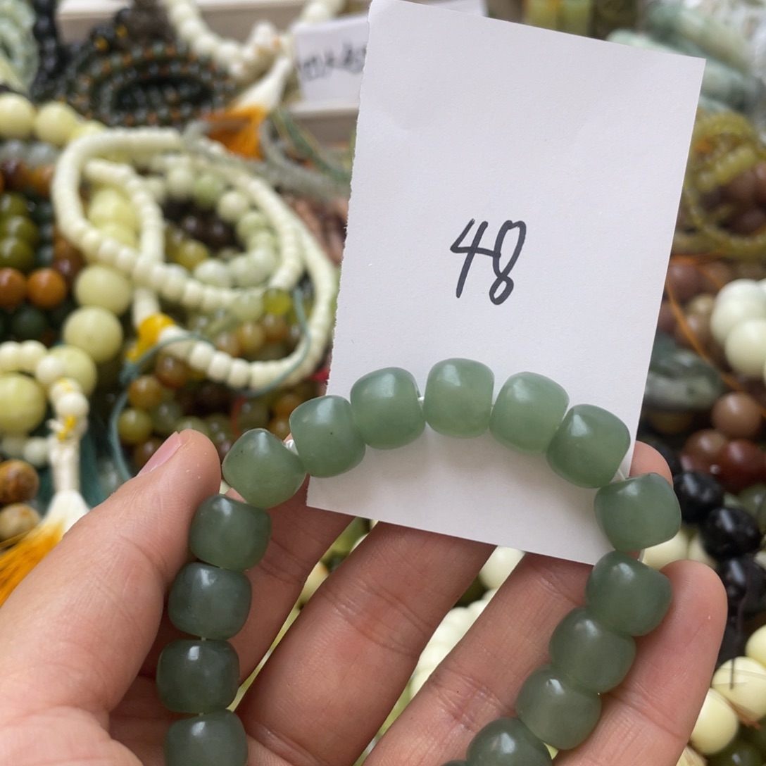 蛇纹石玉手链未镶嵌