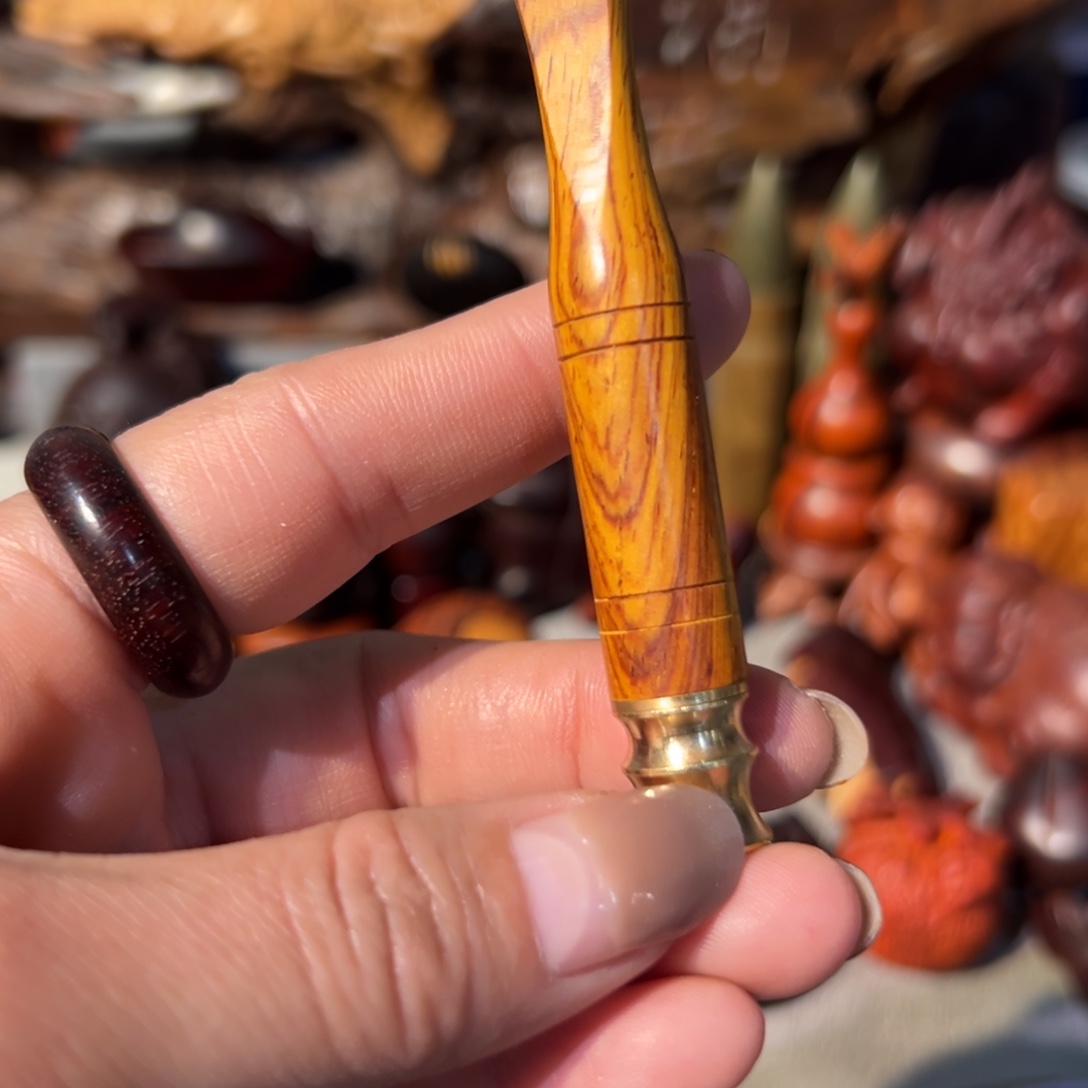 微凹黄檀（南美大红酸枝）烟嘴