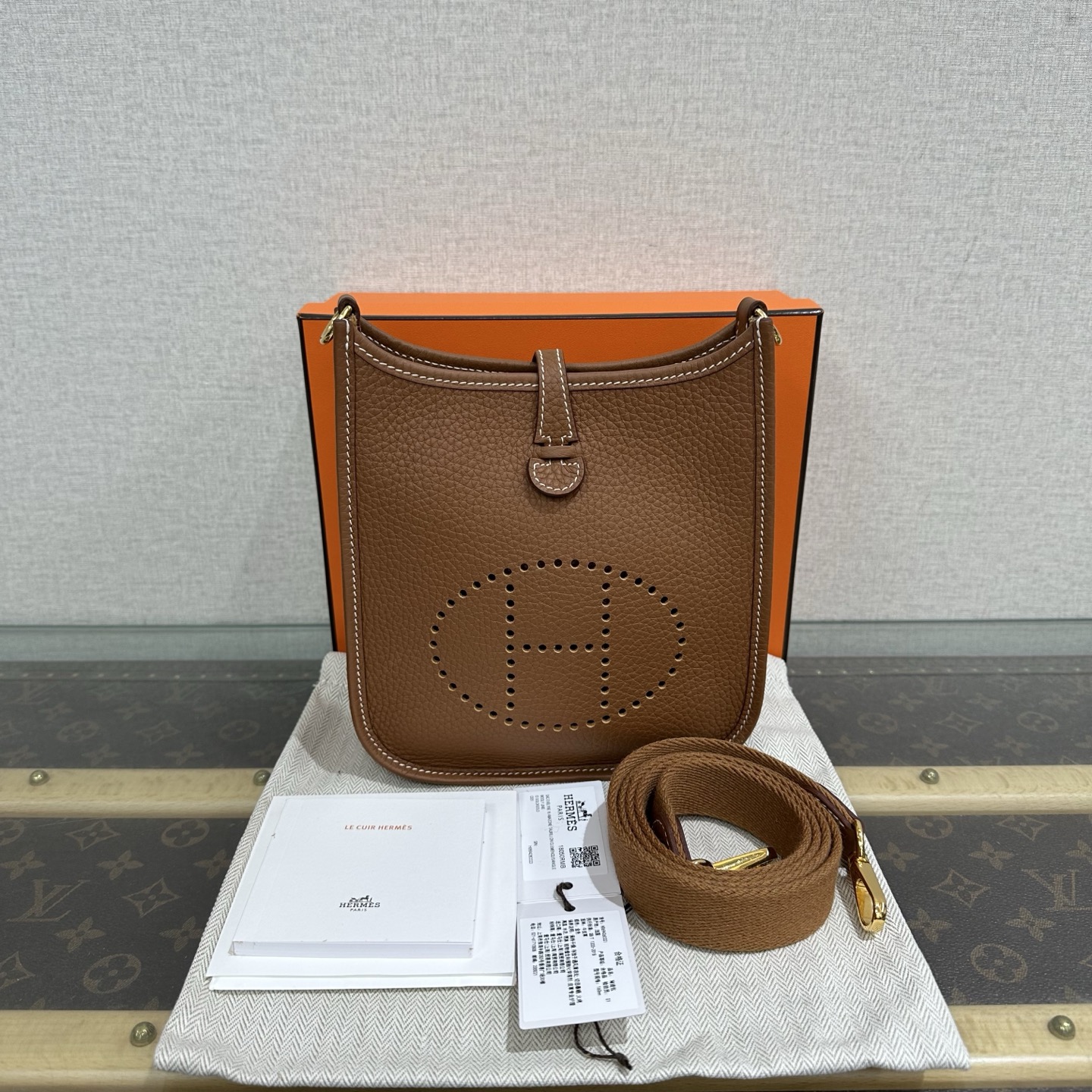 99新 Hermes/爱马仕 金棕金伊芙琳mini单肩斜挎包 06346