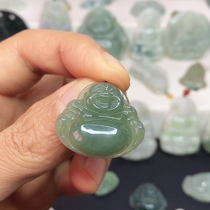 翡翠未镶嵌颈饰吊坠