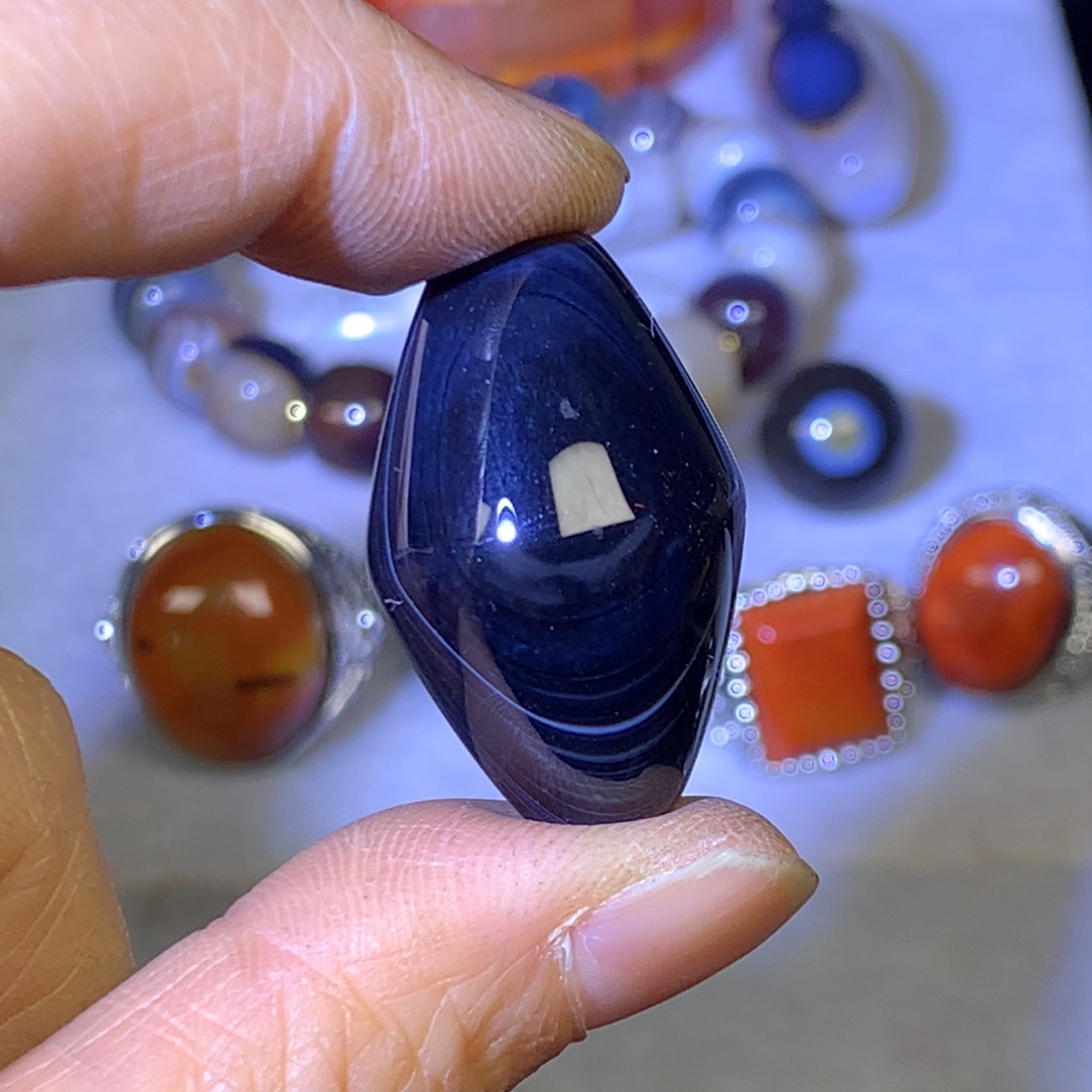 玛瑙/玉髓未镶嵌颈饰