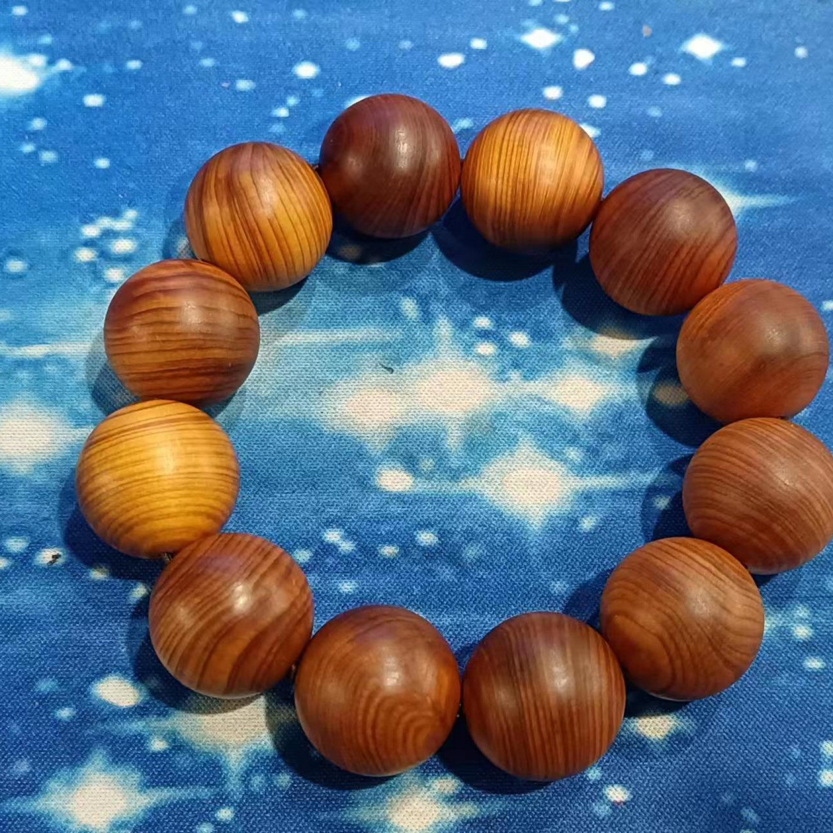 64号 崖柏圆珠2.0cm手串