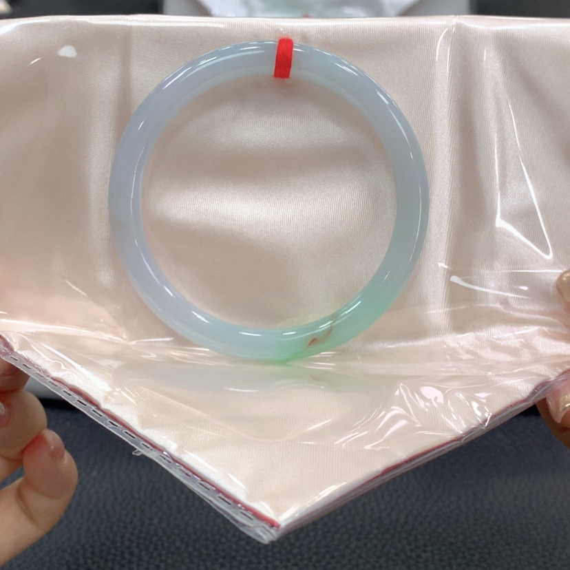 【闪购商品】翡翠手镯未镶嵌翡翠