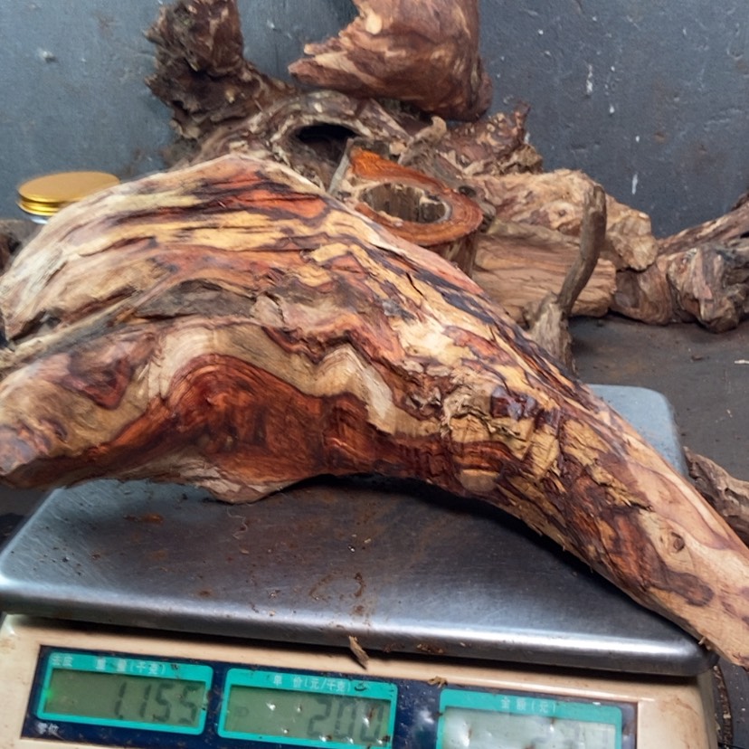 【闪购商品】黄花梨/降香黄檀朋*