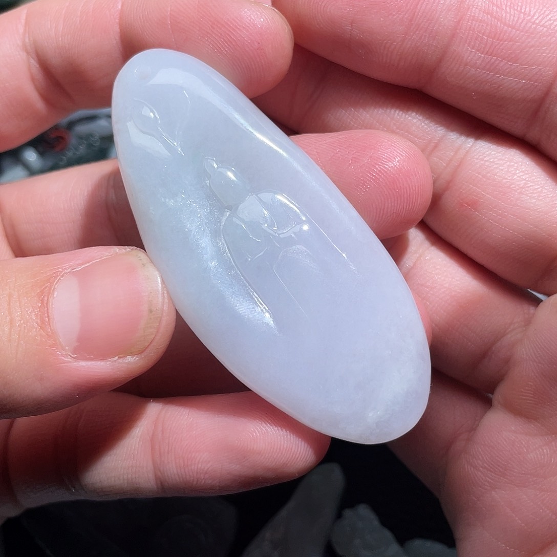 翡翠颈饰未镶嵌山*山翡翠