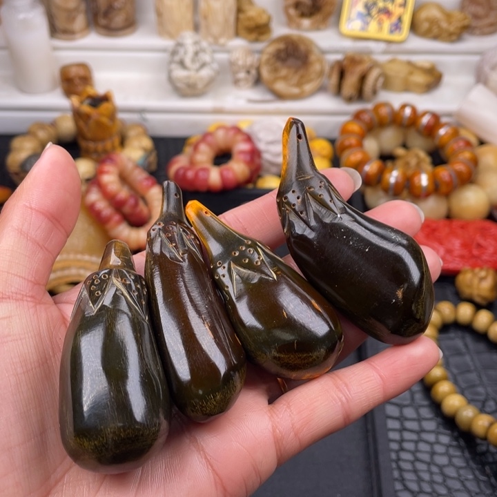 驼骨手串/手链牦牛角雕刻茄子