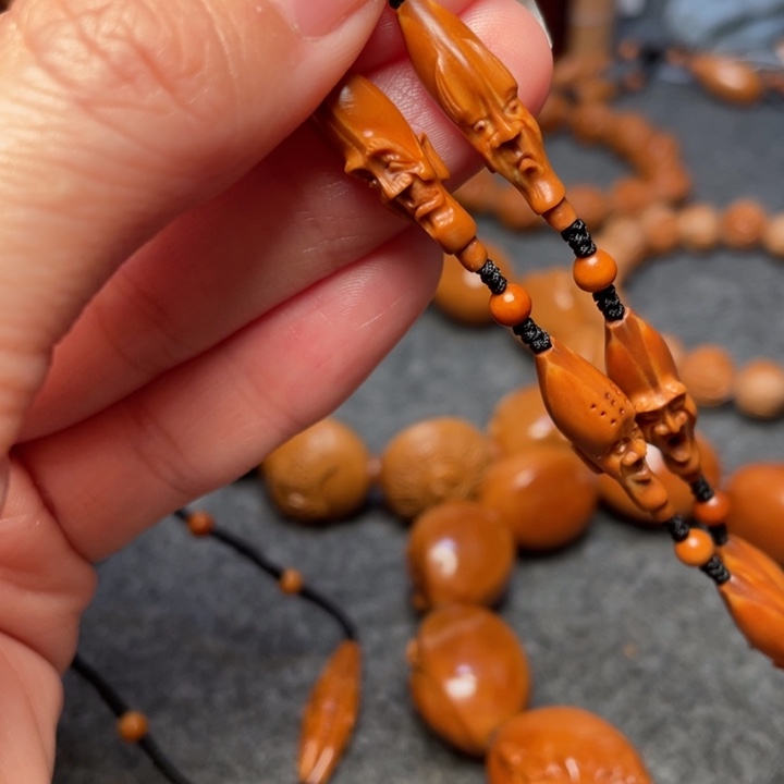 橄榄核吊坠茶**生橄榄核