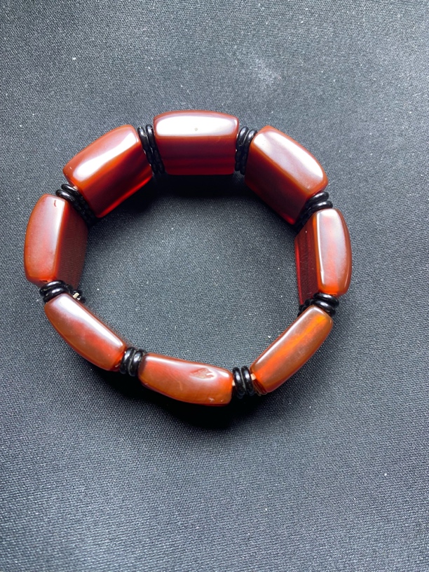 纯天然红玛瑙手牌手链 红玛瑙手串 