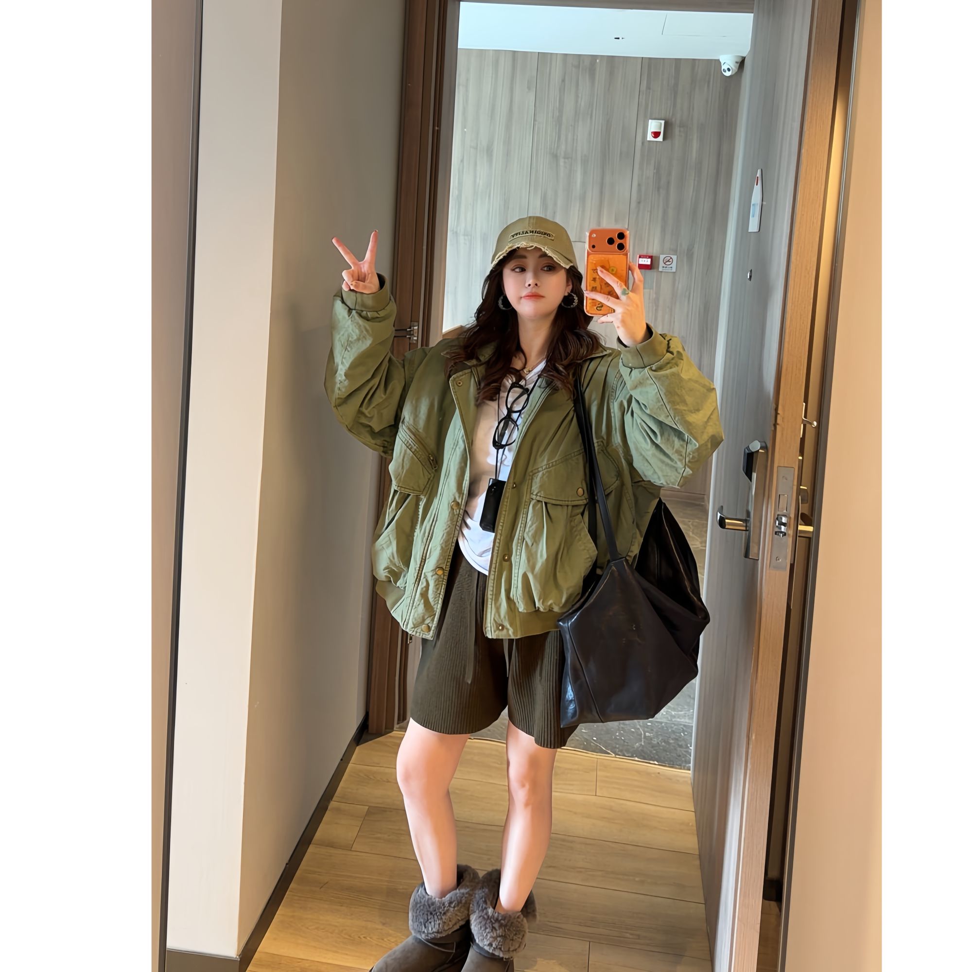 M家【军莫笑！】90白鸭绒！军绿羽绒服