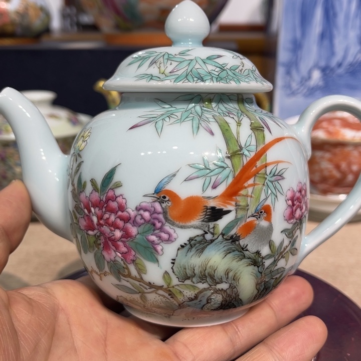 手工制作工艺品等