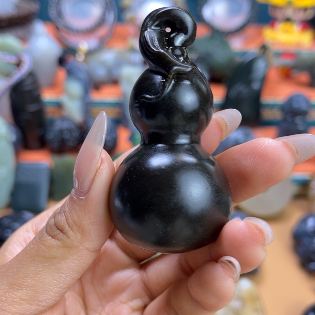 未镶嵌和田玉挂件