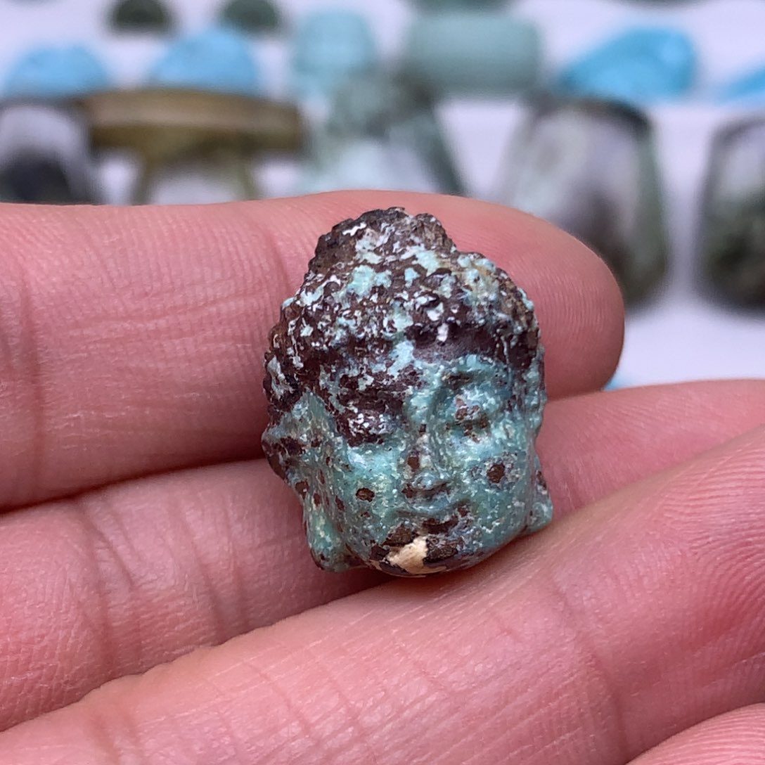 特色雕刻佛首4.9克