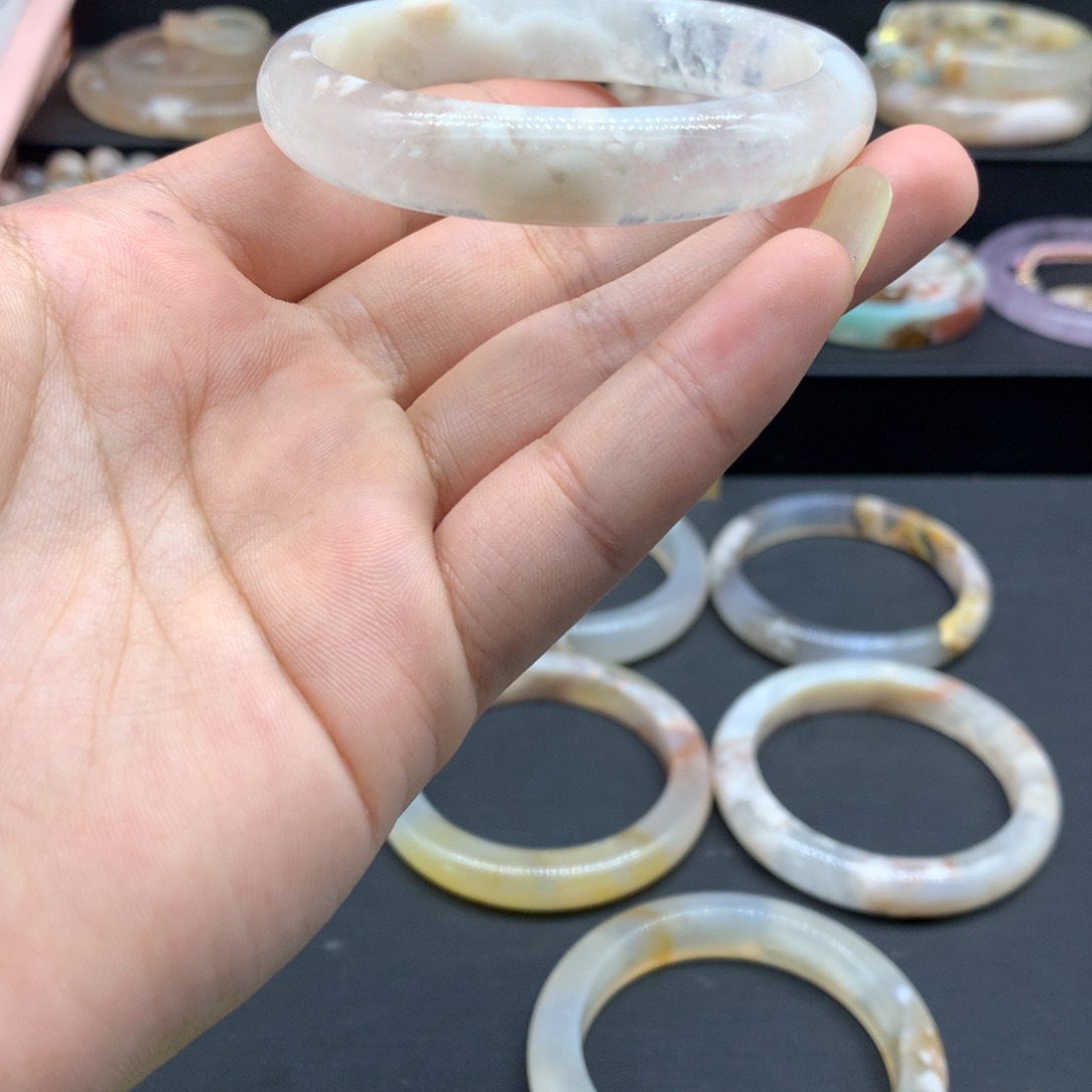 【闪购商品】玛瑙/玉髓手镯未镶嵌旺***-