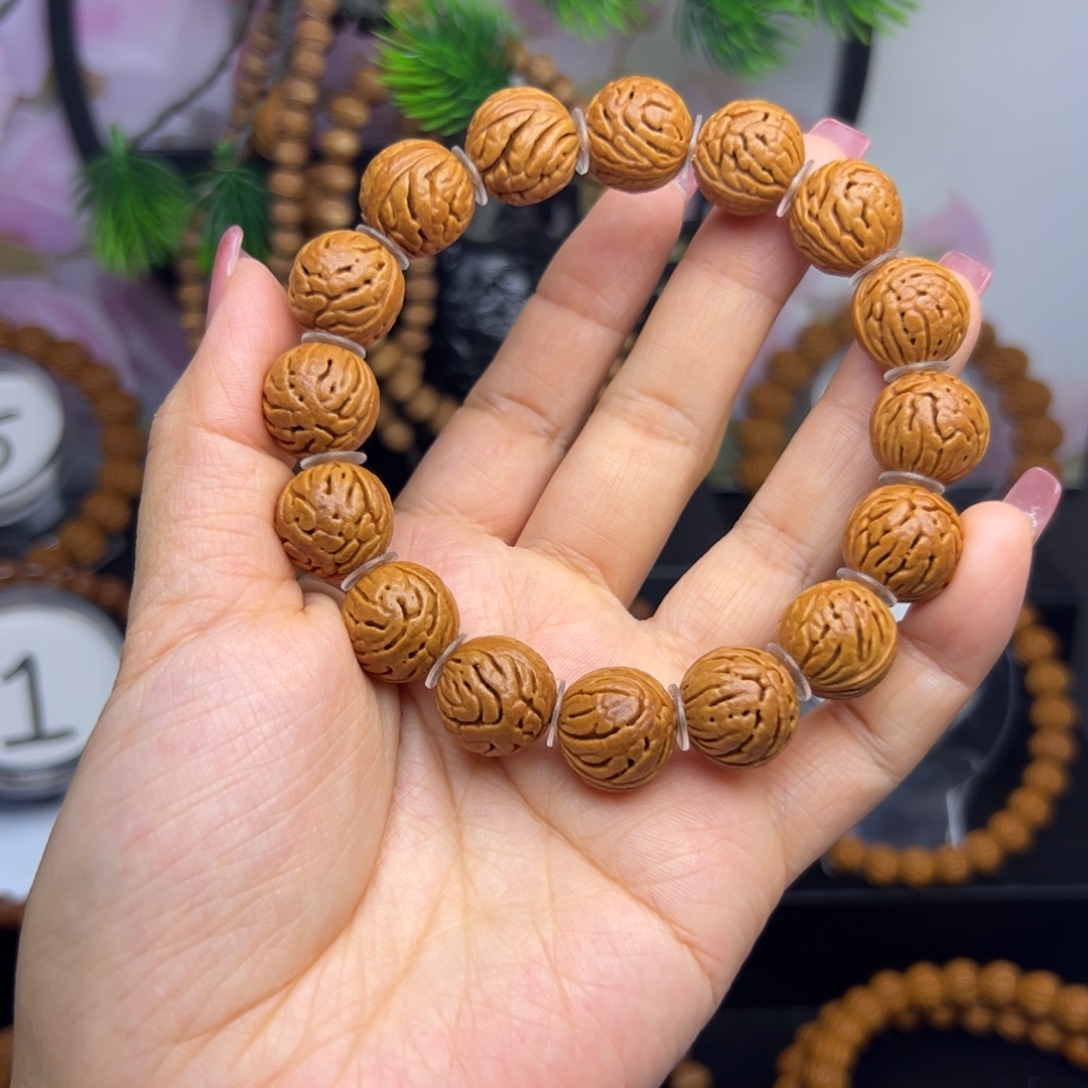 吊坠桃核龙纹桃核手串