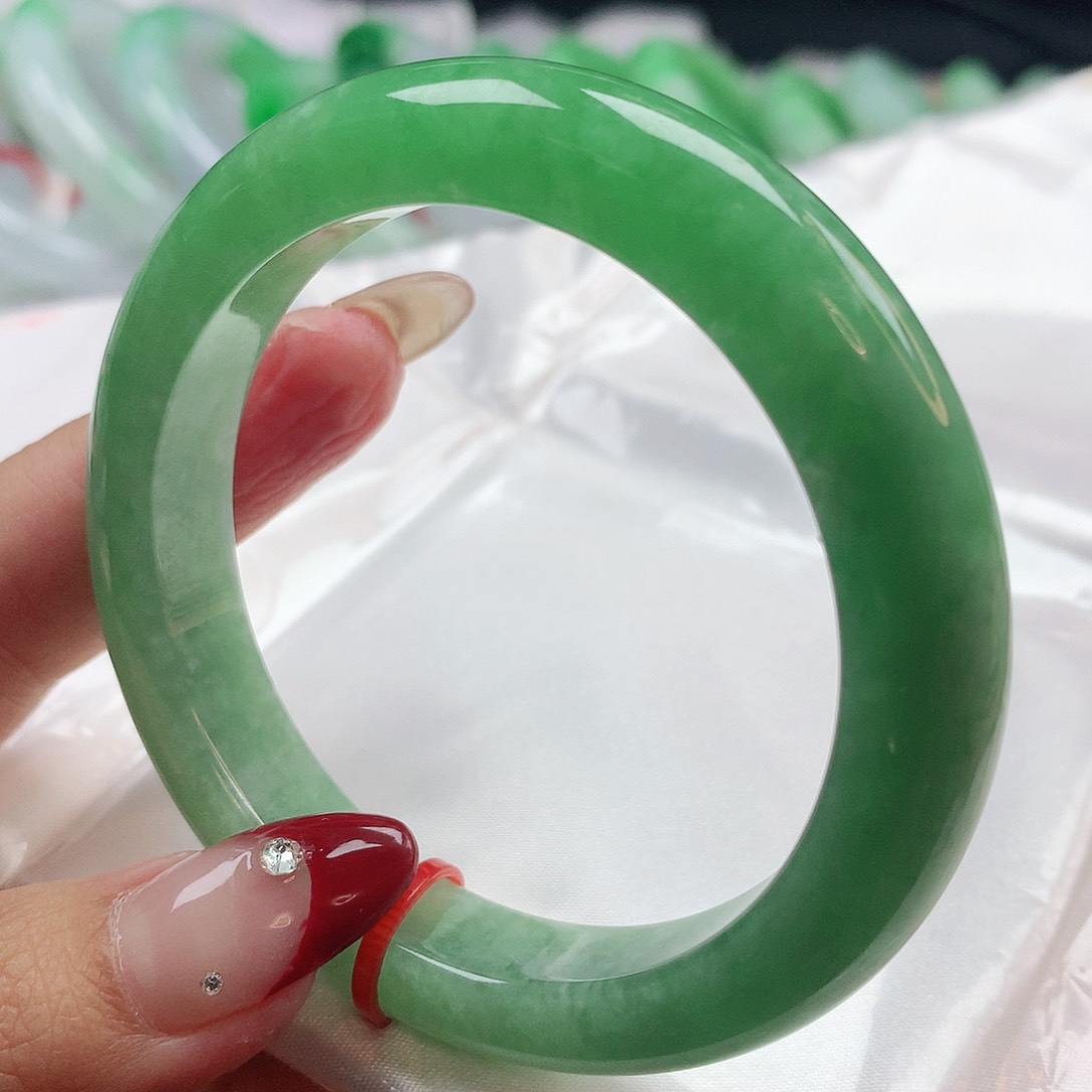 翡翠手镯未镶嵌Z*喵0004正圈53