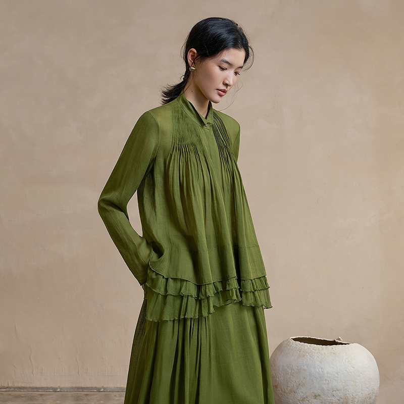 生活在左 山谷绿意|苎麻衬衣褶皱真丝肌理感2026早春新款衬衫女