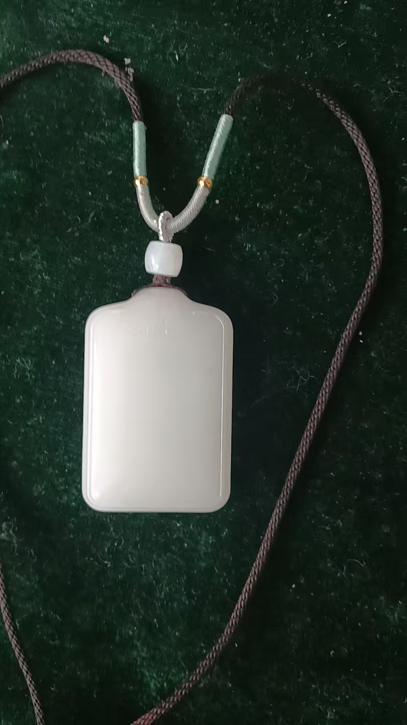 【顺哥和田玉】-新疆白玉无事牌