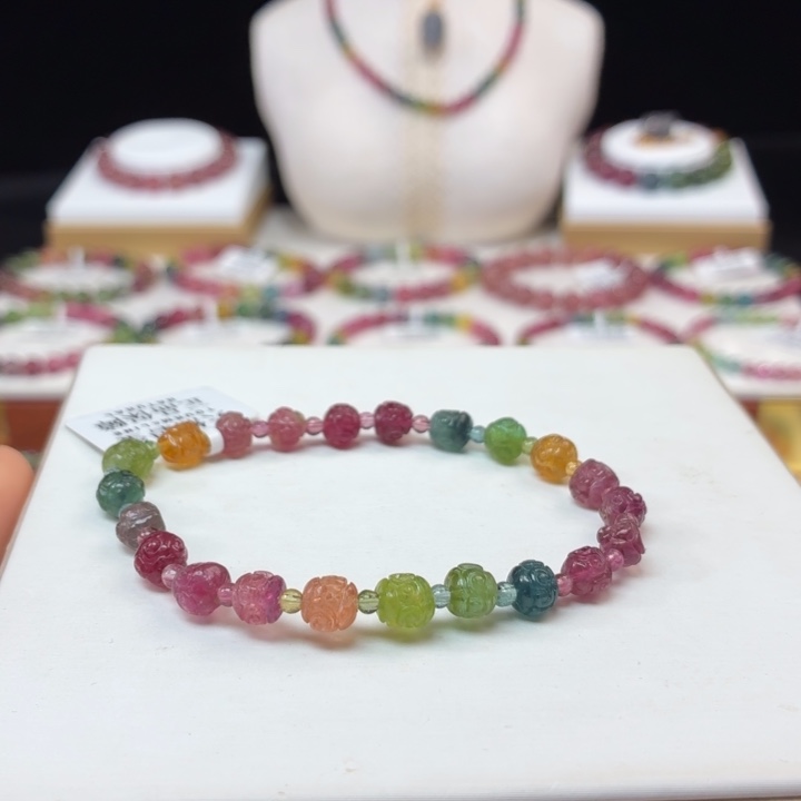 手链碧玺未镶嵌6mm±