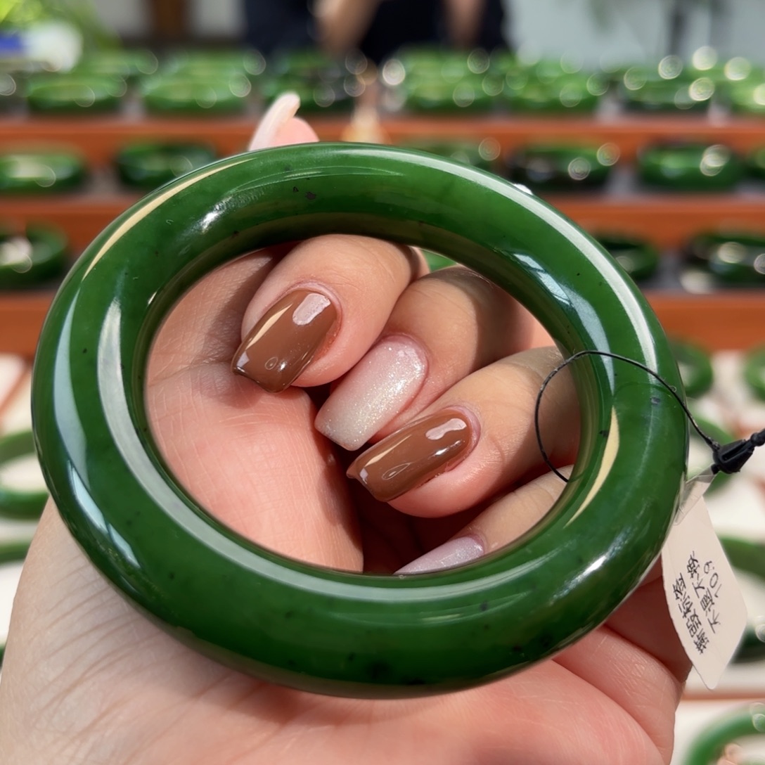 和田玉未镶嵌手镯54-55