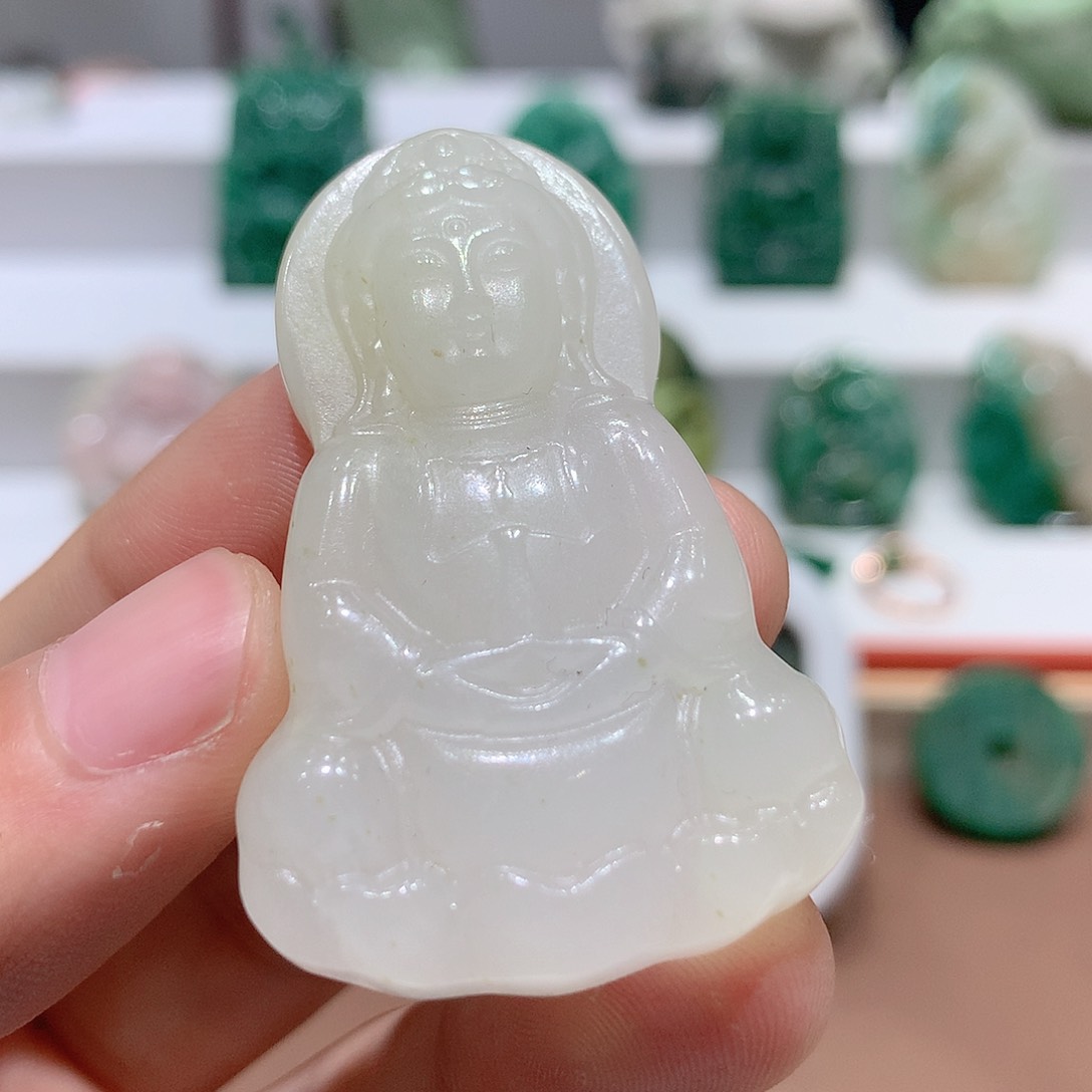 独山玉挂件未镶嵌