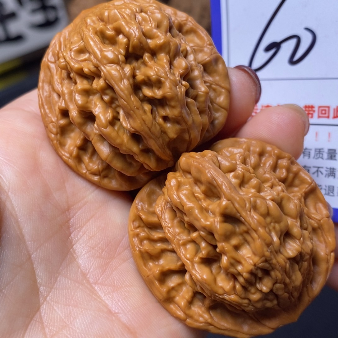 文玩核桃把件43虎头60