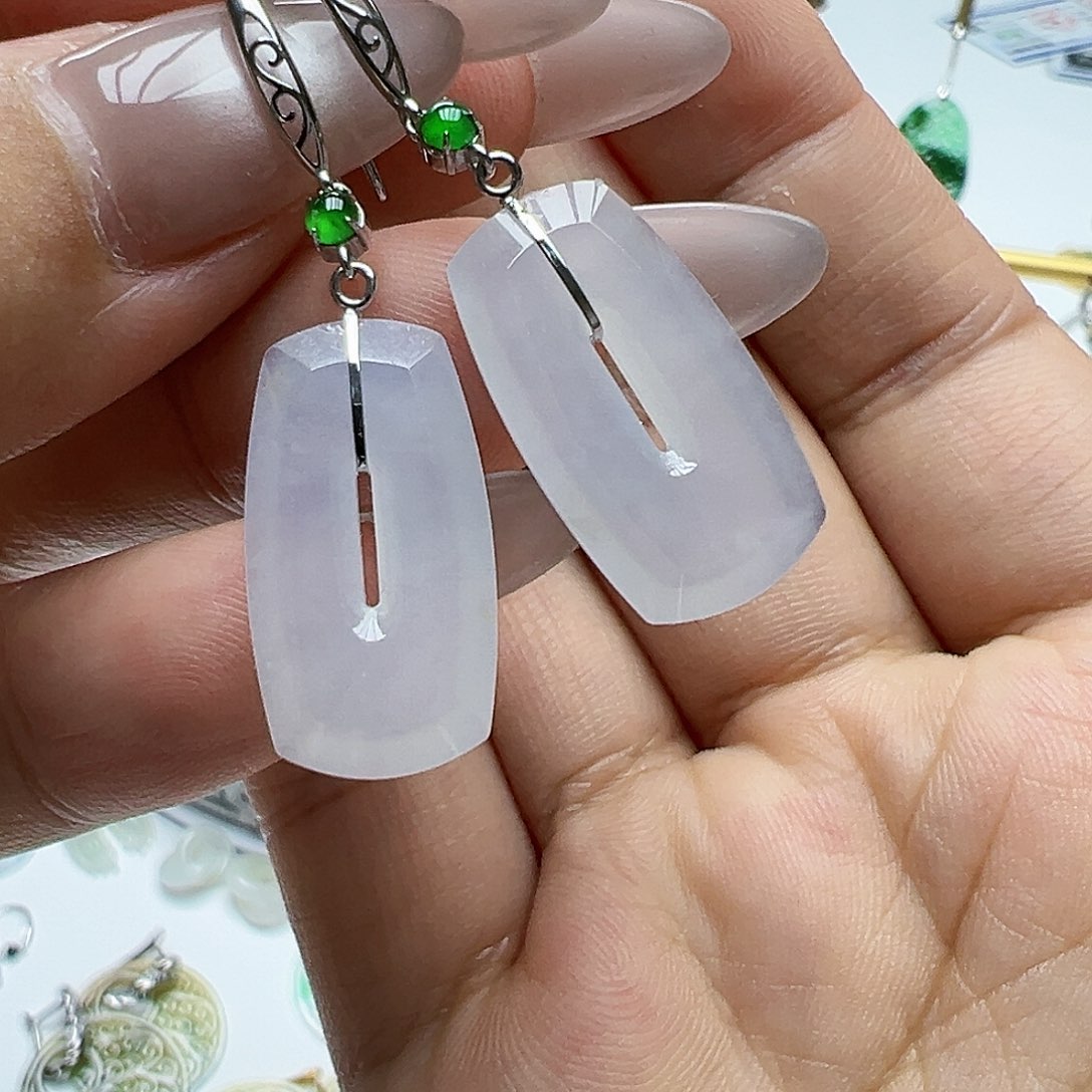 18K金镶嵌翡翠耳饰天然缅甸A货翡翠
