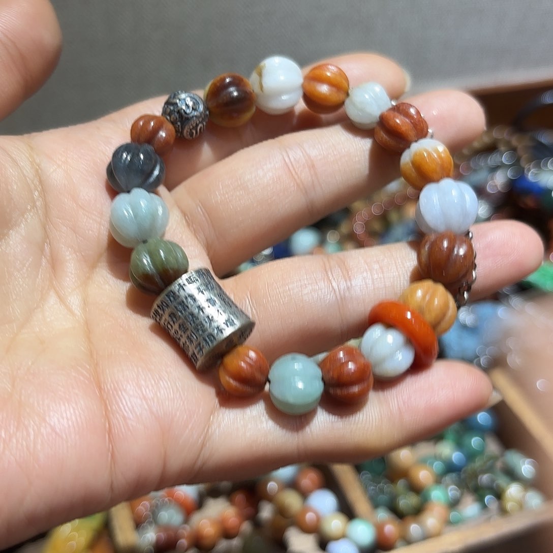 翡翠手链未镶嵌，原创