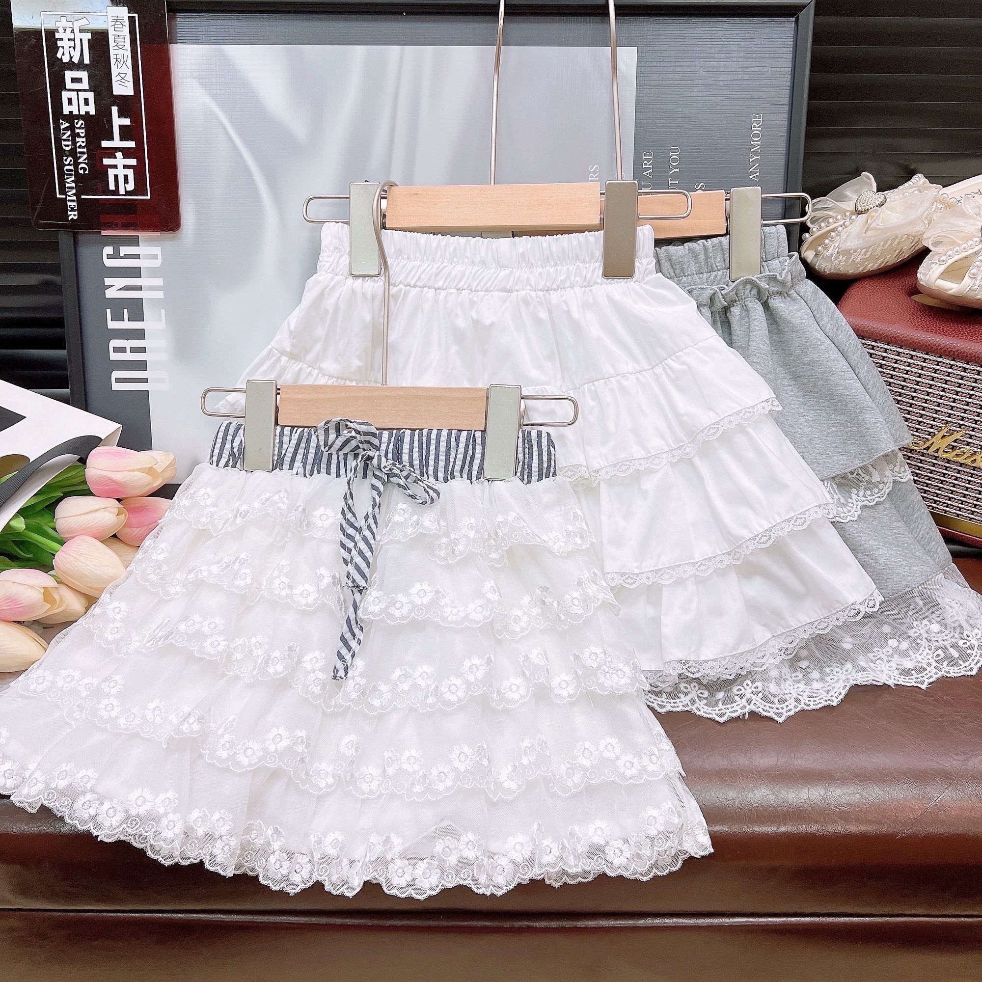 女童裙子2025春夏新款半身裙中大型蕾丝表演裙儿童半裙蛋糕裙