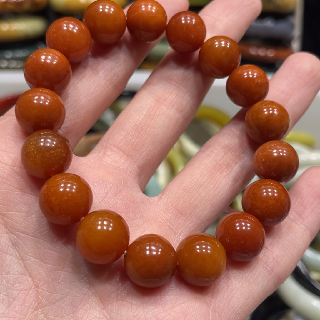 蛇纹石玉手串未镶嵌