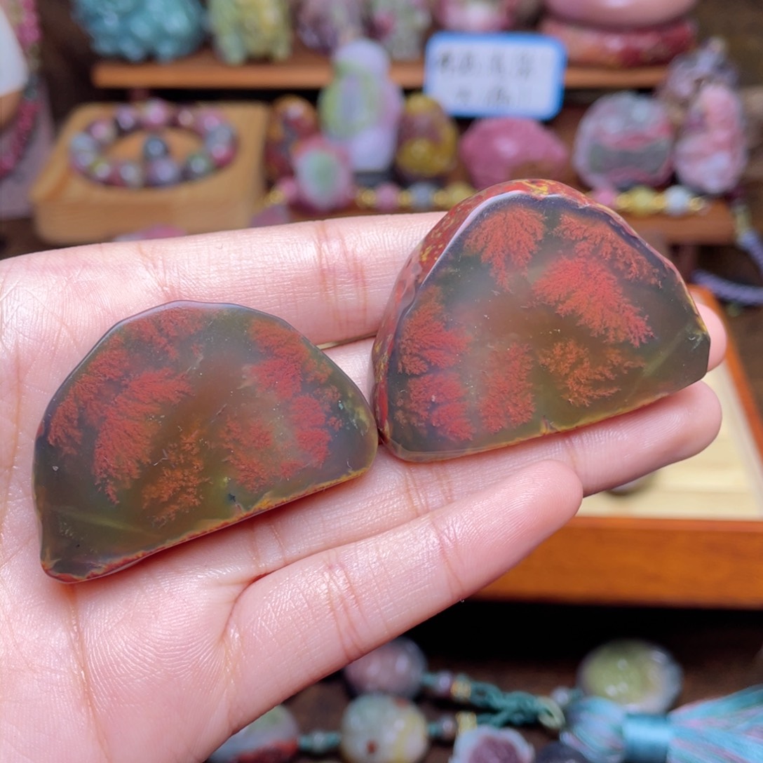 玛瑙/玉髓珠宝半成品未镶嵌菩**哥盐源玛瑙草花