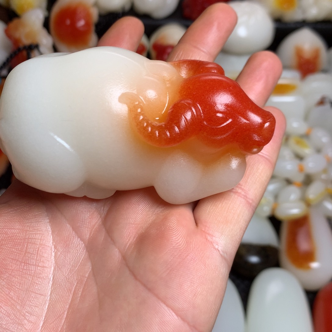 新疆戈壁石五彩石