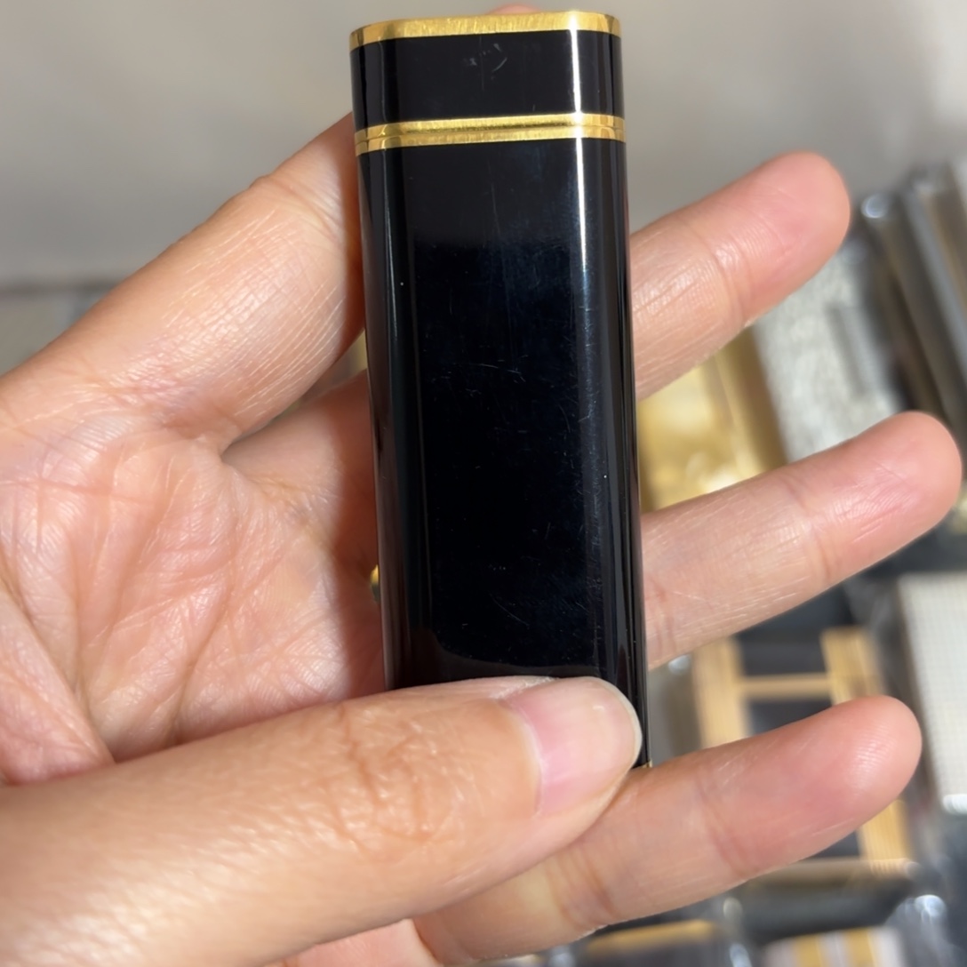 都登卡中古打火机