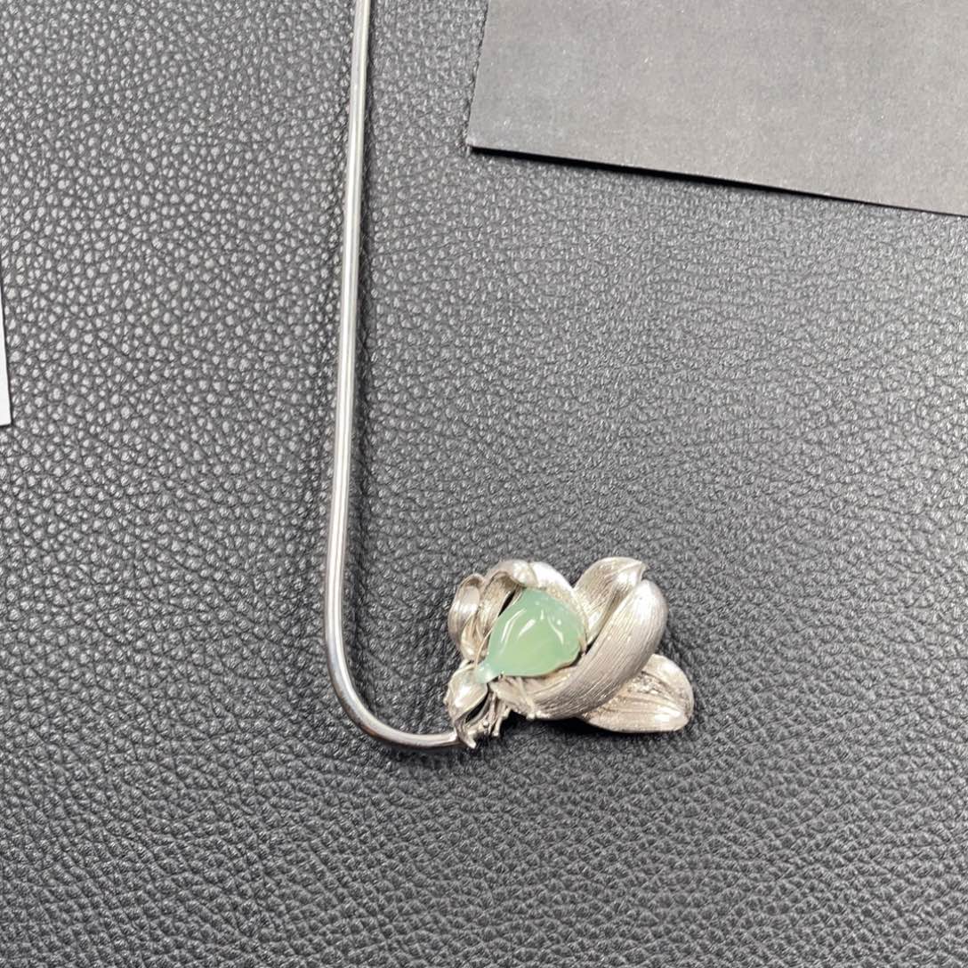 狗***塞翡翠未镶嵌挂件翡翠珠宝翡翠珠宝
