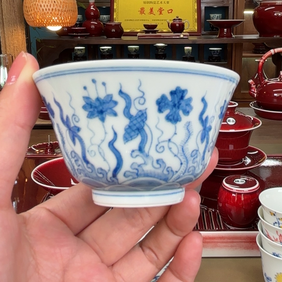 闻轩坊柴窑，海藻若深杯