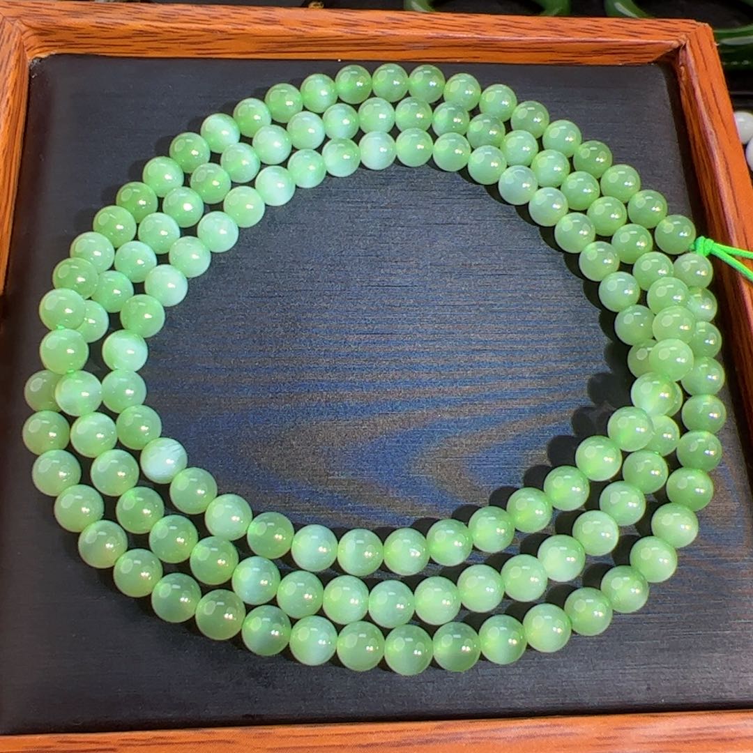 和田玉冰绿闪猫眼5mm珠串未镶嵌