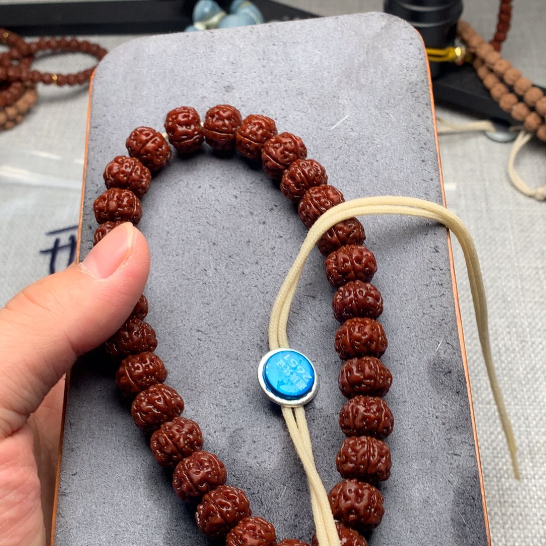 金刚菩提吊坠老树王